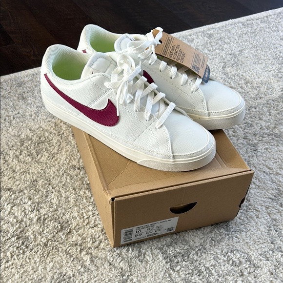 Women’s Nike Court Legacy Size 10 - Picture 1 of 7